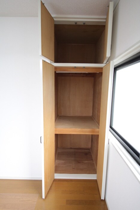 物件内観写真10　(収納)