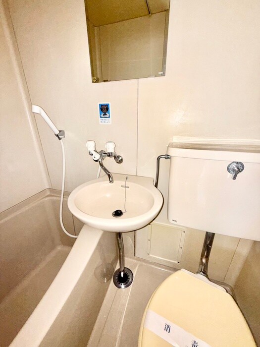 物件内観写真16　(洗面)