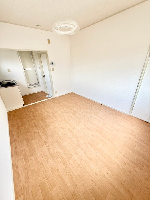 物件内観写真17　(居室)