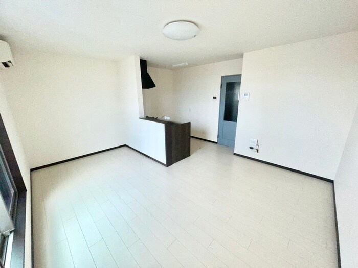 物件内観写真6　(居室)