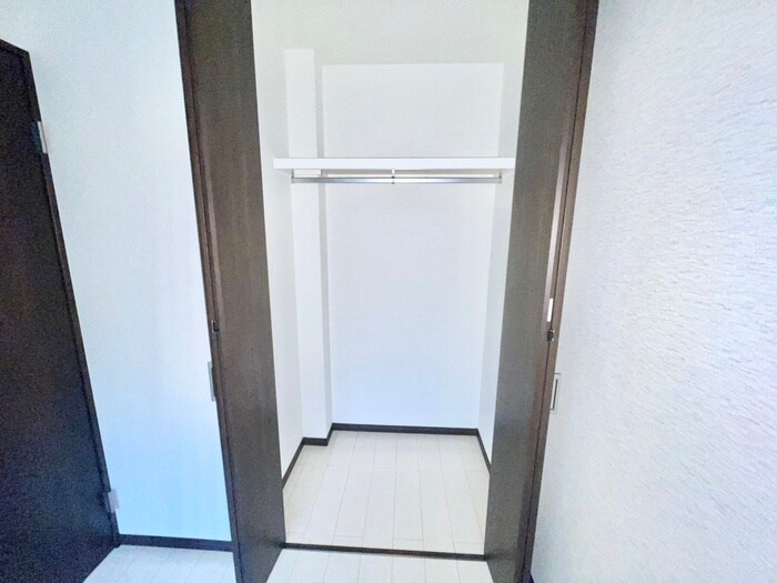 物件内観写真15　(収納)