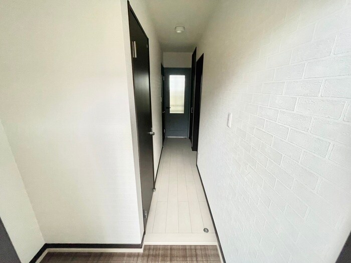 物件内観写真19　(廊下)