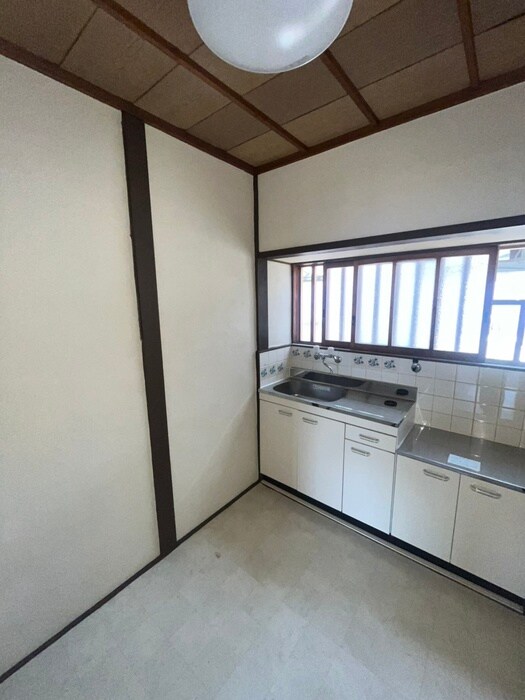 物件内観写真8　(キッチン)