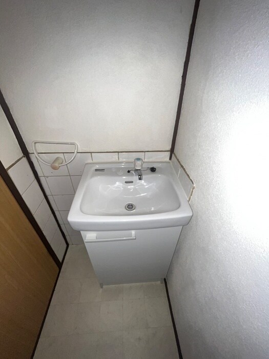 物件内観写真12　(洗面)