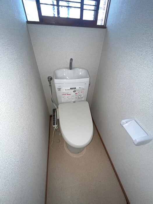 物件内観写真13　(トイレ)