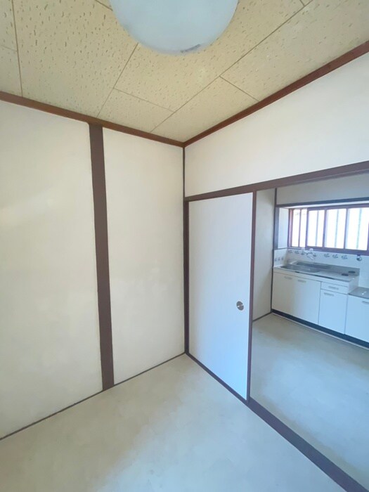 物件内観写真18　(居室)