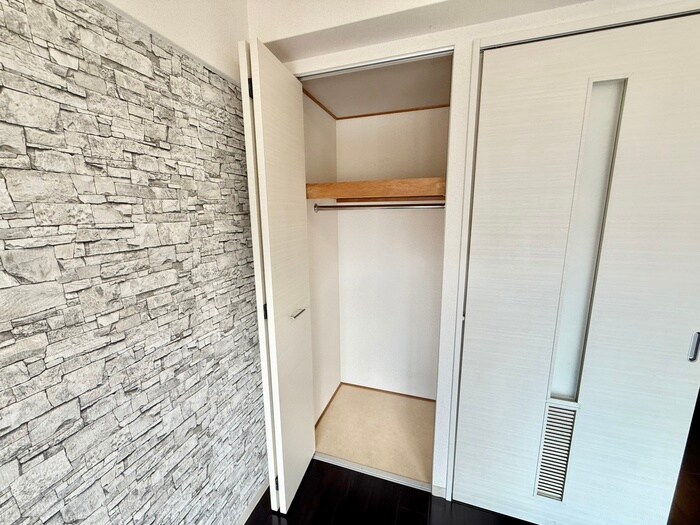 物件内観写真11　(収納)