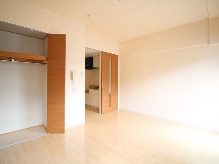 物件内観写真13　(居室)