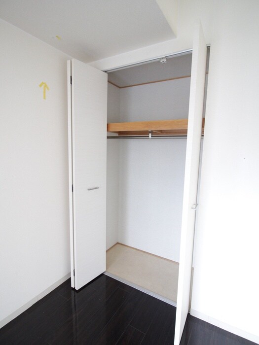 物件内観写真16　(収納)