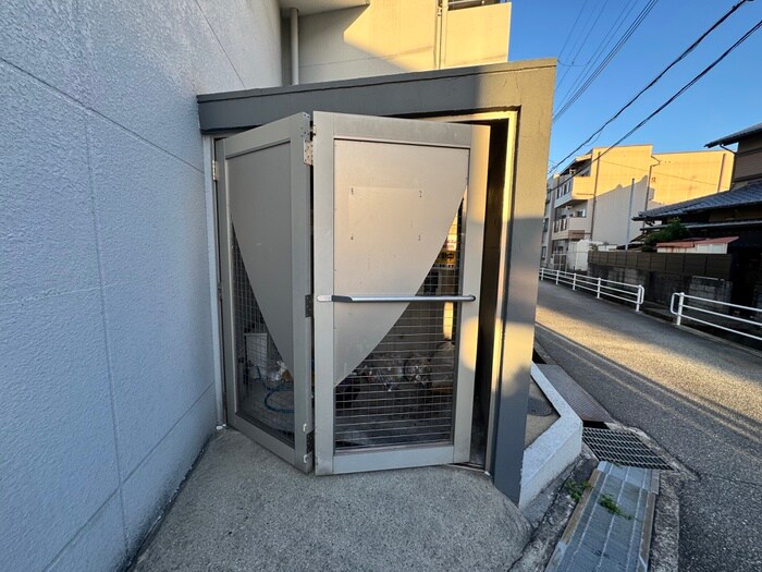 物件外観写真4　(建物設備)
