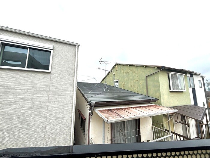 物件内観写真15　(室内からの展望)