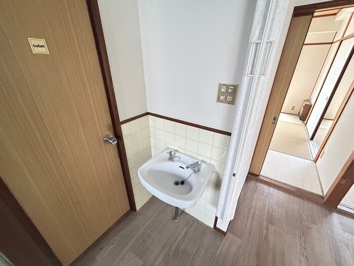 物件内観写真13　(洗面)