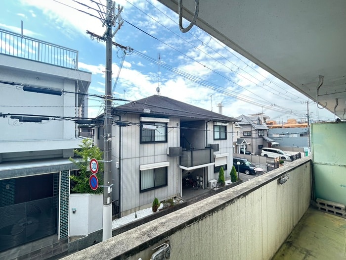 物件内観写真22　(室内からの展望)