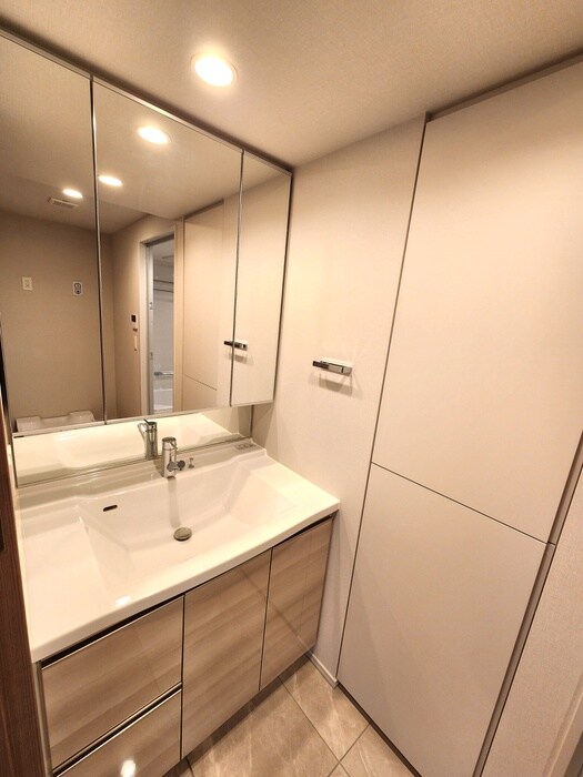 物件内観写真13　(洗面)