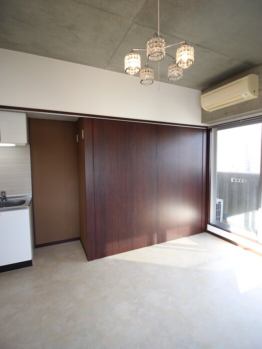 物件内観写真11　(居室)