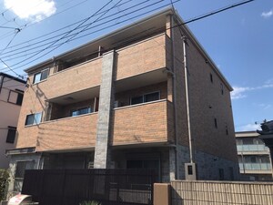 プレシャス小松Ⅱ外観写真
