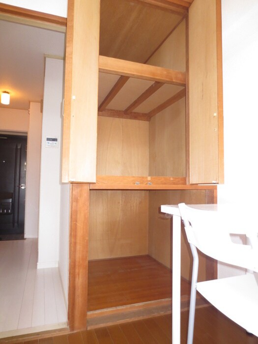 物件内観写真11　(収納)