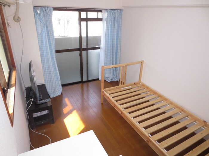 物件内観写真13　(居室)