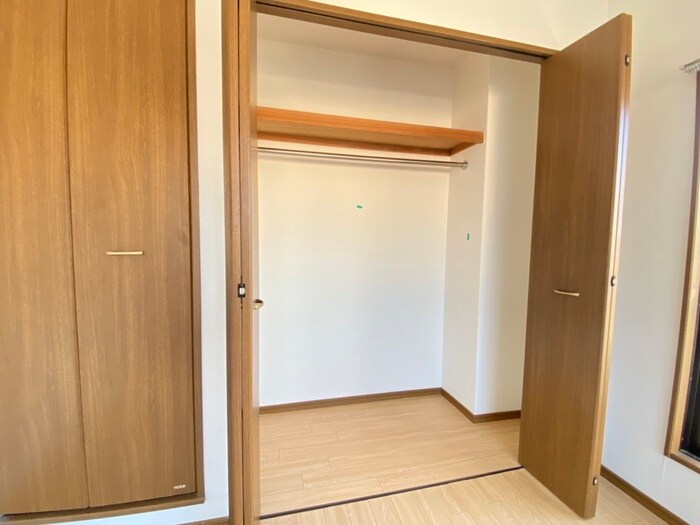 物件内観写真11　(収納)