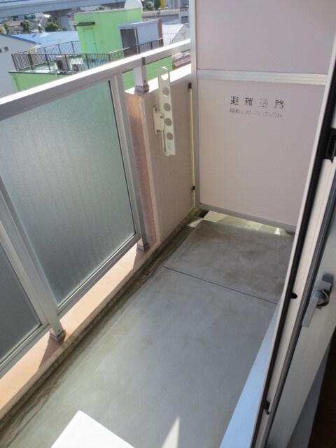 物件内観写真16　(ベランダ・バルコニー)