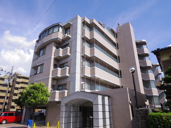 ワイズ桃山御陵(206)