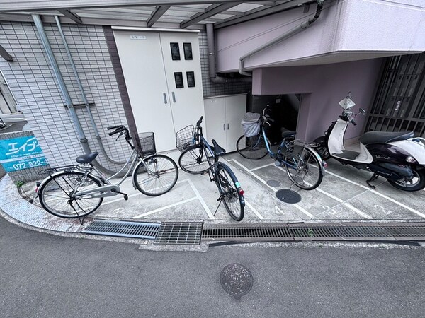 駐輪場