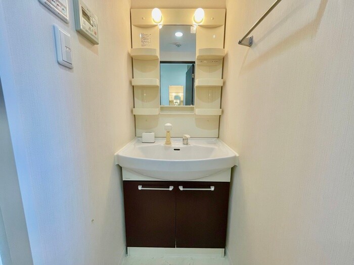 物件内観写真10　(洗面)