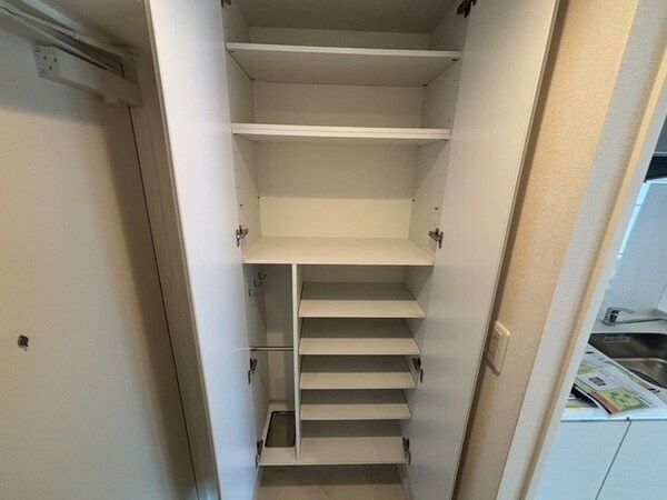 靴箱