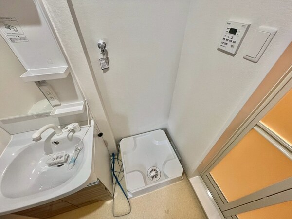 洗濯機置場