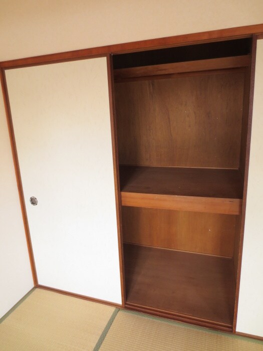 物件内観写真8　(収納)