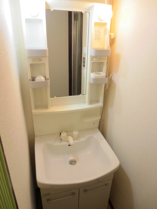 物件内観写真9　(洗面)