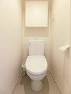 物件内観写真13　(トイレ)