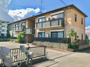 西口ハイツ外観写真