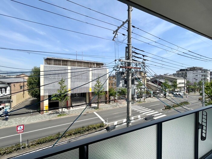 物件内観写真14　(室内からの展望)