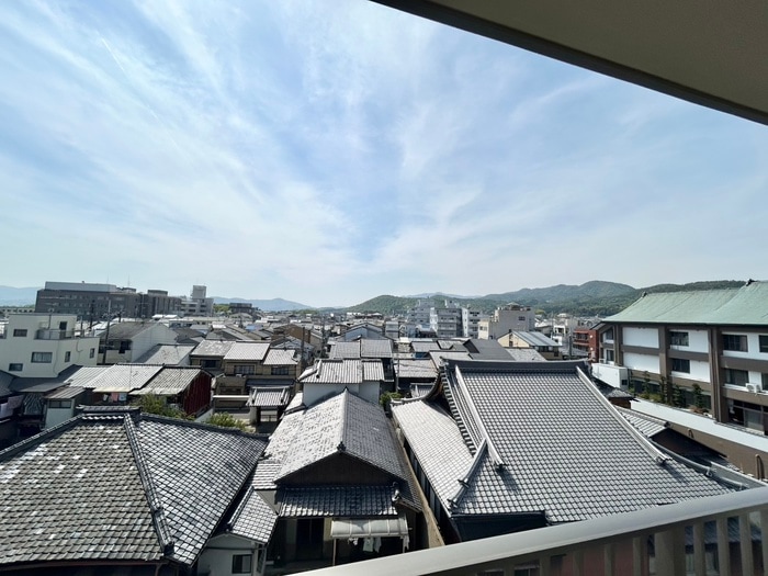 物件内観写真14　(室内からの展望)