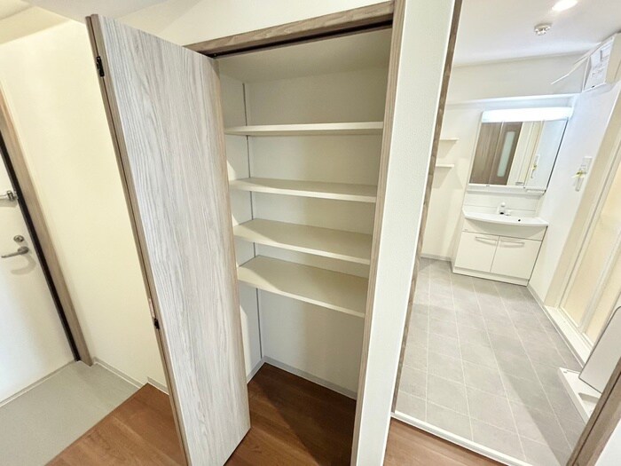 物件内観写真16　(靴箱)