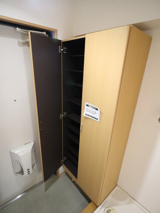 物件内観写真14　(靴箱)