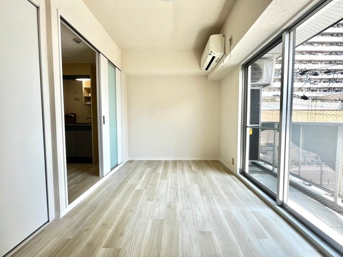 物件内観写真11　(居室)