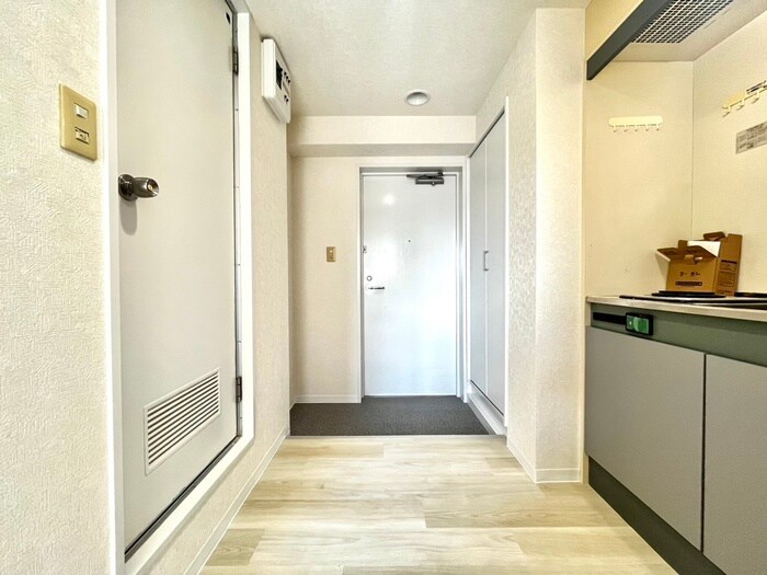 物件内観写真13　(廊下)