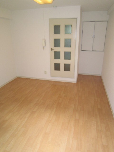 物件内観写真12　(居室)