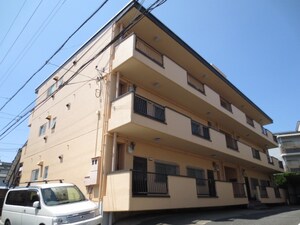 安井マンション外観写真