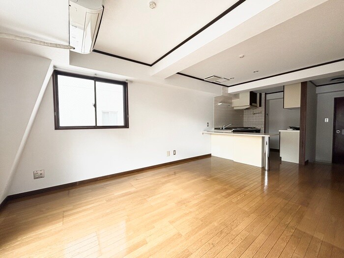 物件内観写真18　(居室)