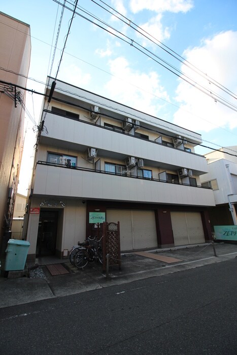 物件外観写真2　(外観写真)