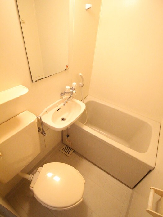 物件内観写真9　(バス／シャワールーム等)