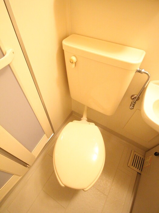 物件内観写真10　(トイレ)