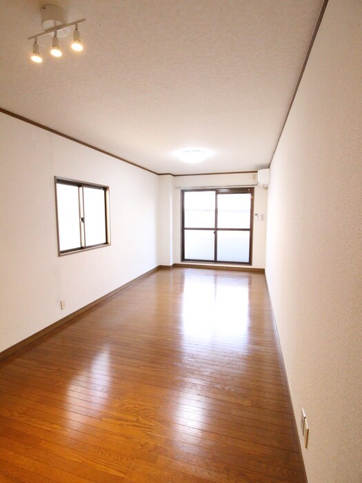 物件内観写真19　(居室)