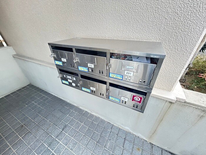 物件外観写真4　(建物設備)