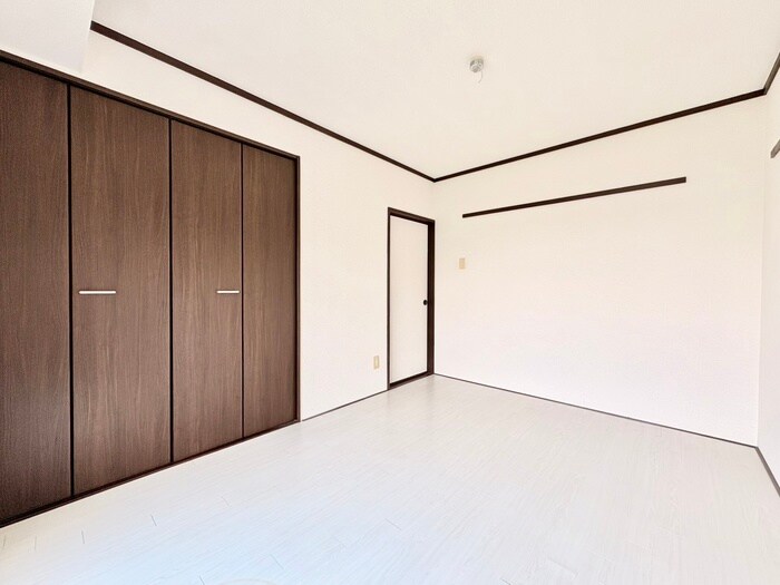 物件内観写真18　(居室)