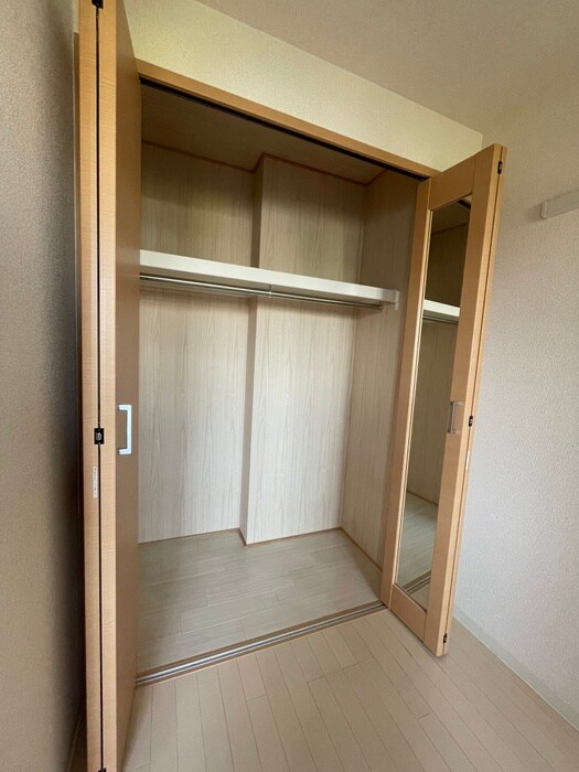 物件内観写真11　(収納)