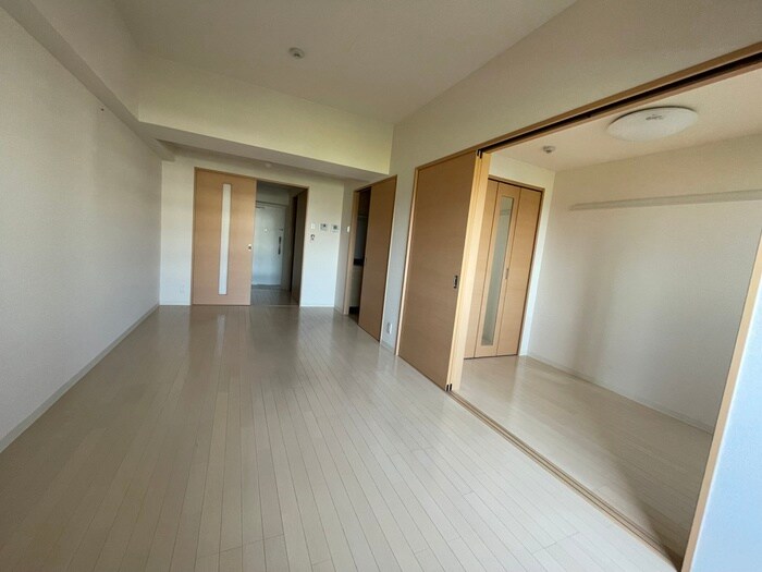 物件内観写真21　(居室)